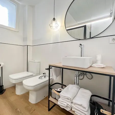 En Córdoba, Puente Y Torre Calahorra Apartamento