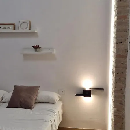 Apartment En Cordoba, Puente Y Torre Calahorra