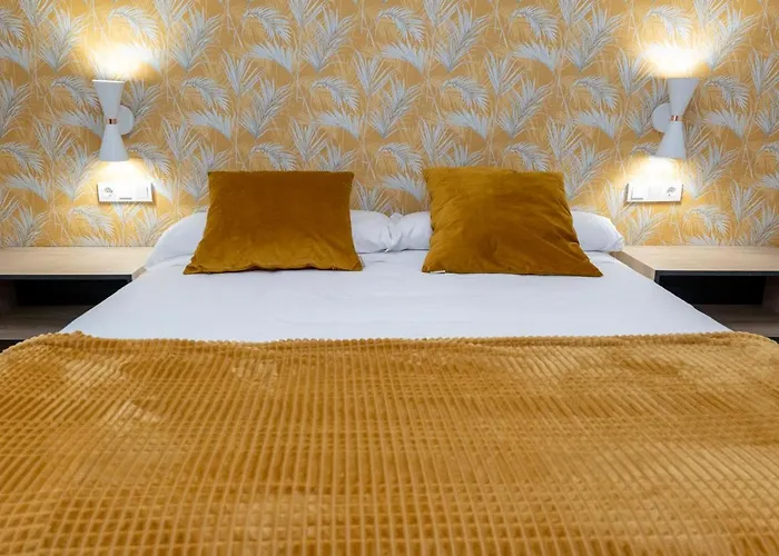 En Cordoba, Puente Y Torre Calahorra *