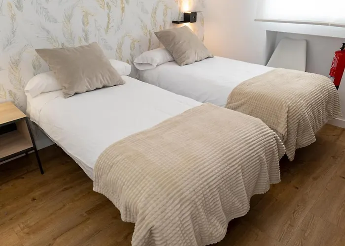 En Cordoba, Puente Y Torre Calahorra