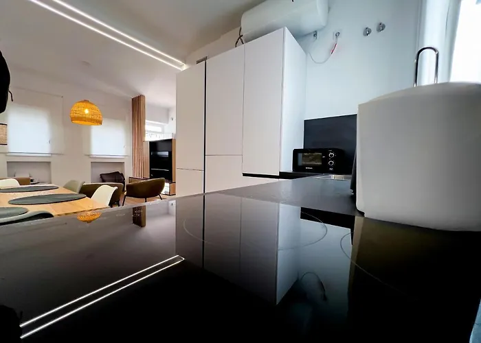 En Cordoba, Puente Y Torre Calahorra